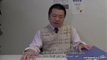 Japanese student, Sayaka Aishiro gives blowjobs to her professor, uncensored