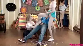 Family party Fiesta familiar