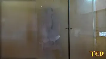 O dotado pegou a loira no banho depois da cena - Rafaella Denardin - Ed Junior