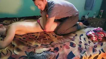 MASSAGE WITH HAPPY ENDING