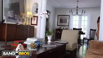BANGBROS - Latina MILF Bianca Cleans House & Fucks Sean Lawless For Cash