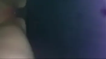 Escorreu leitinho porque a camisinha quase saiu (antigo)