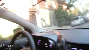 Motorista Do Aplicativo Deixou Foder Dentro Do Carro