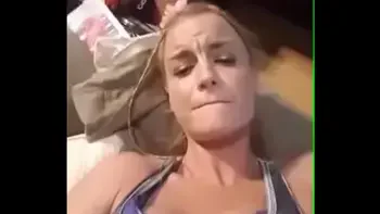 Sporty Blonde MILF Selfie Show Off Vid