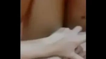 น้องออยเย็ดกับหนุ่มควยใหญ่คล้ายลูกยอ เย็ดหีแทบฉีก