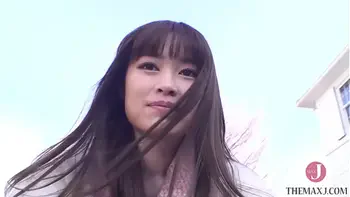 水色の下着がチラリと覗く変態自転車ライド [bunc 001]