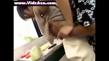 Young Japanese Asian Girl To Fuck and Give Blowjob in Kitchen
