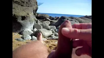 masturbation a la plage