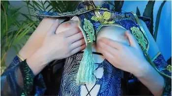 Chun Li From Street Fighter With Her Perfect Natural Body Masturbates To Get A Wild