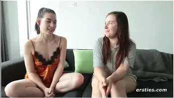 Amateur Babe Has Her First Lesbian Sex Experience