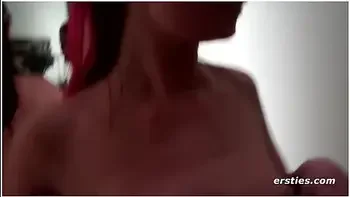 Sexy Babes Make Out In The Locker Room