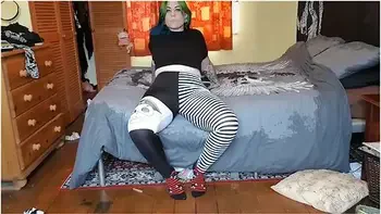 Leggings Tease And Finger Fuck