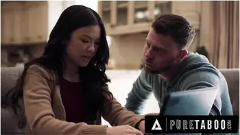 Small Town Girl Lulu Chu Gets Horny While Hearing Roommate Raw & Dirty With Slimthick Vic