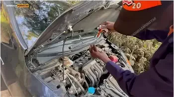 The Lucky Mechanic & The Bosslady (watch How Young Mechanics Chew Big Bossladies Out Here)