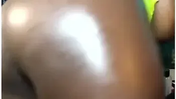 Ebony Stoner Dabs Then Squirts Hard With Vibrator