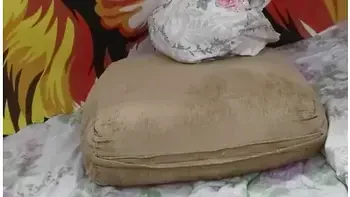 Black Brazilian Camgirl Enjoying With Lovense Toy Doing Squirt