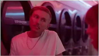 Maitland Ward & Little Dragon Drift Full Hd - Streamhub.to