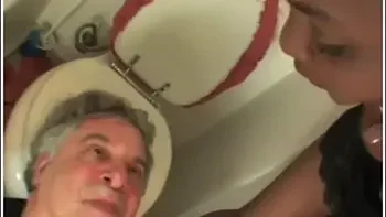 Ebony Mistress Facesitting A White Dude