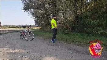 He Falls Off His Bike To Look At Ladymuffin