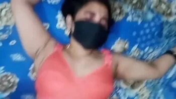 Dark Room Desi Bhabhi Fuck - Homemade Indian Couple Sex in Missionary & Doggy Style