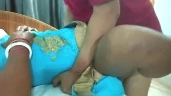 Naina Bhabhi Hot Blowjob and Hardcore Sex with Boyfriend in HD