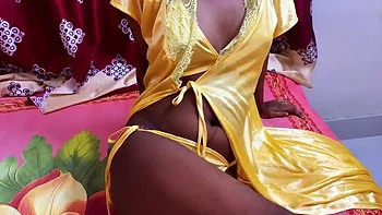 Bdsex24 Bangladeshi Girlfriend Calls Boyfriend For Doggy Style Sex - Horny 18 Year Old Anal Fuck