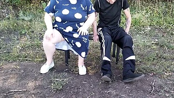 Zona901 Jerks My Dick In Park Until Cumshot - Public Handjob MILF