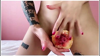 Peach Cum From Japanese Henatai -heavenly Sweetie Orgasm With Kawaii Girl