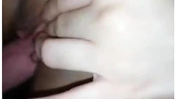 Elle Se Touche Pendant Que Je Suis Defonce Sont Petit Cul Bien Serre. Une Video Acheter = Dedicase