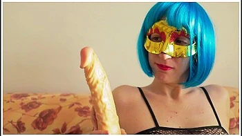 Amateur Housewife From Italy Enjoys Huge Dildo! Closeup Action!