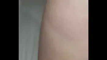 *Homemade amateur tinder pawg gets holes destroyed*