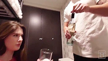 Picked Up A Chick On The Street And Nailed Her In A College Dorm Without A Rubber, Raw