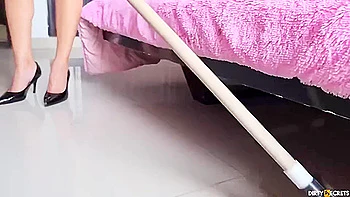 Fairly Kathy Lee69s Pussy Licking