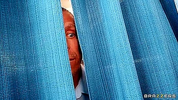 Cumming In For A Wet Landing