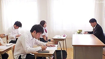 [fsdss-306] A Female Student 18+ Makes Herself With Her Incontinent Orgasms Yume Nikaidou 6