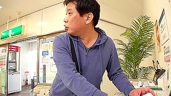 [huntb-374] Unlimited Insertion With Anyone At A Fixed Price Bank Edition At The Local Bank, In Addition To Money, If You Are An Employee Of The Bank, You Can Insert It Freely During Business Hours, And Insert It As Much As You Want! Scene 3