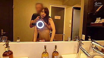 0000993 フェラチオ 美乳 女子大生などが含まれている