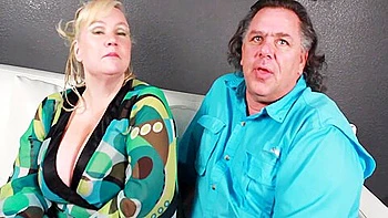 Mutti Bekommt Jungen Schwanz Zum Ficken Und Steppapa Schaut Zu