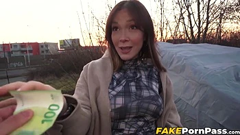 Paola Guerra In Sexy Devours My Cock Outdoors After My Cash Offer