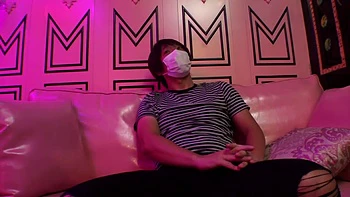 0010936_接吻 背徳 かわいいなどが含まれている