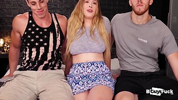 Lindsay Lee And Rachel Skye In Wow! Long Dick Mmf Bi College Fuck