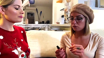 Vincent wins the jackpot at the casino - Jacquie et Michel TV