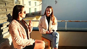 Vittoria is stepping up the pace again! - Jacquie et Michel TV