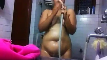 Plumpy Indian Babe Taking Hot Water Shower - Indian Hidden Cams
