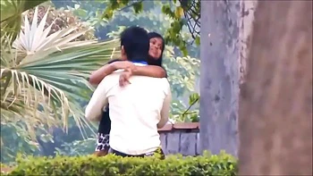 Indian Couple Love In Public - Indian Hidden Cams
