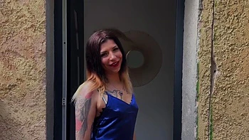 Katya is not impressed by two guys! - Jacquie et Michel TV