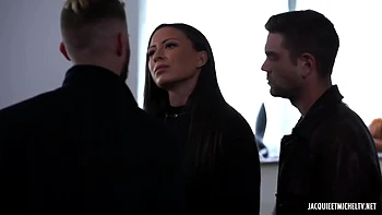 Penelope, 19 years old, cosmetics saleswoman in Paris! - Jacquie et Michel TV