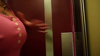 The Sicario discovers Paris - Jacquie et Michel TV