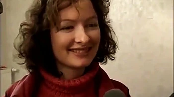 Pretty Lady With Tousled Hairstyle Has Fun Having Sex