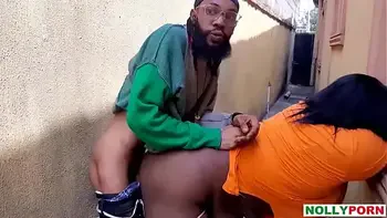 Strawberry Tripsy Caught Fucking Landlord's At The Backyard Publicly